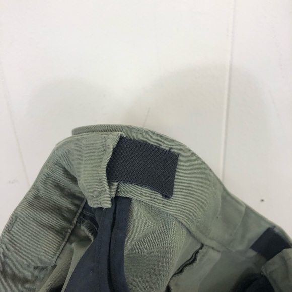 L.L. Bean Green Classic Fit Straight Leg Twill Pants Sz 6 - Picture 9 of 13